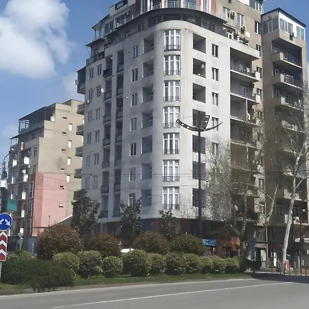 New Apartments Isani Тбилиси Экстерьер фото